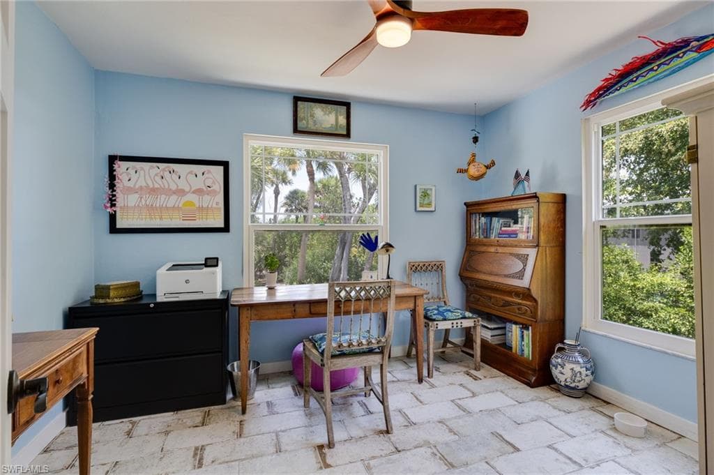 1318 Junonia ST-16