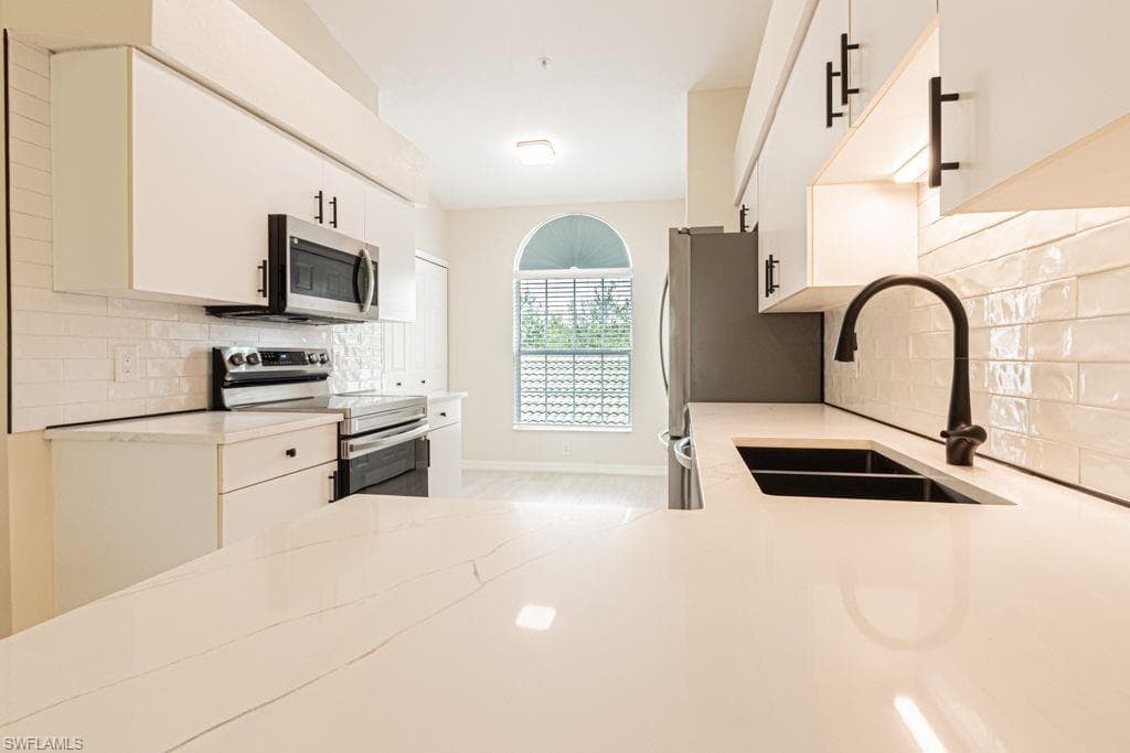 4985 Sandra Bay DR 201-12