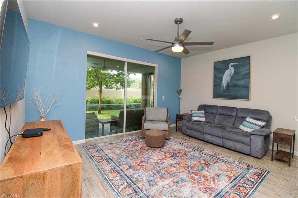 4692 Arboretum CIR 102-13