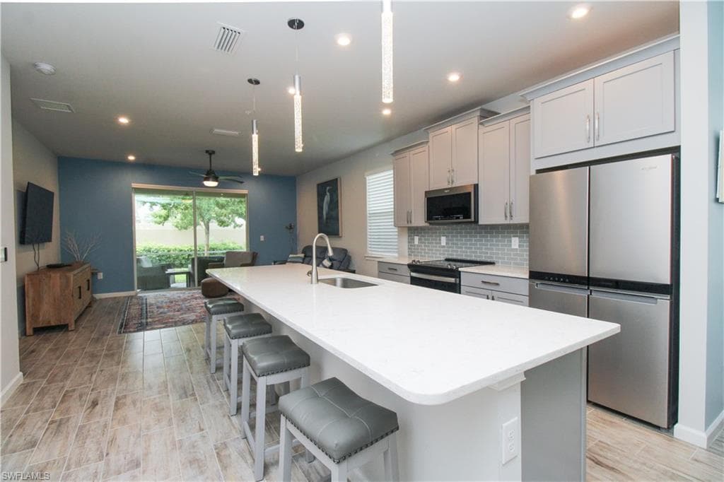 4692 Arboretum CIR 102-9