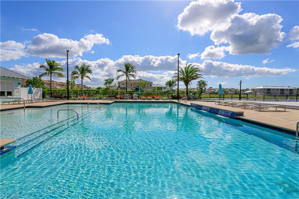 4692 Arboretum CIR 102-38