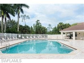 1295 Henley ST 1204-2