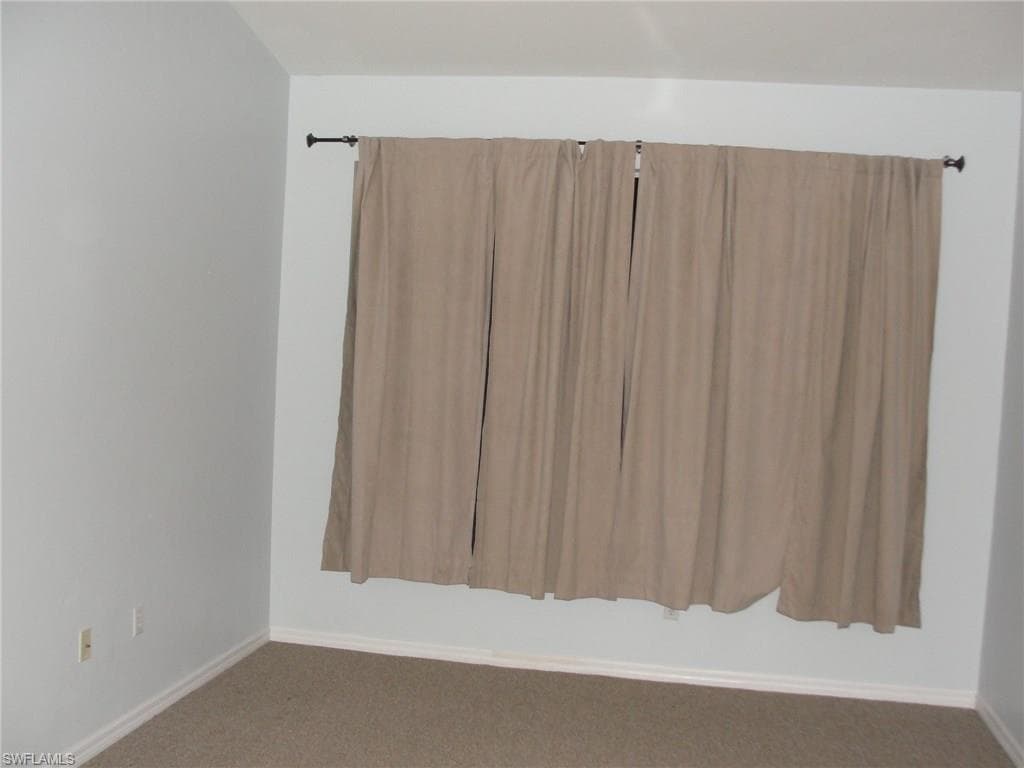 1295 Henley ST 1204-10