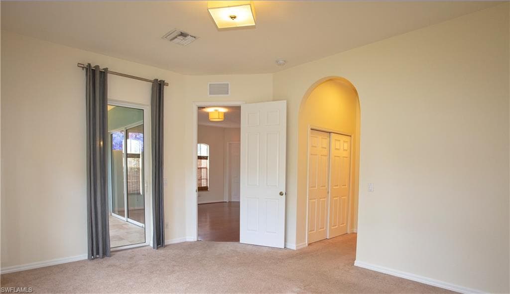 3555 Poinsettia AVE-23