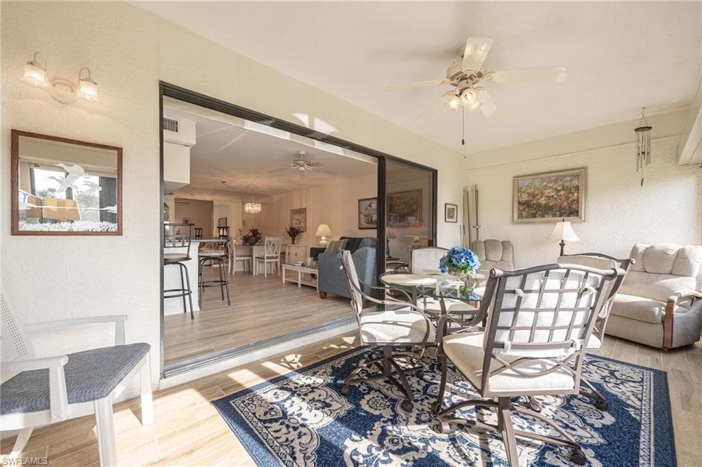 5905 Trailwinds DR 812-21
