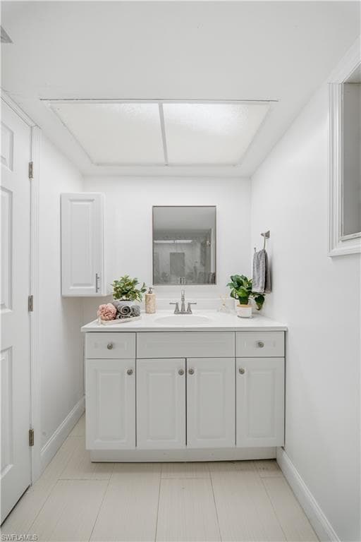 4688 Pembrooke LN-18