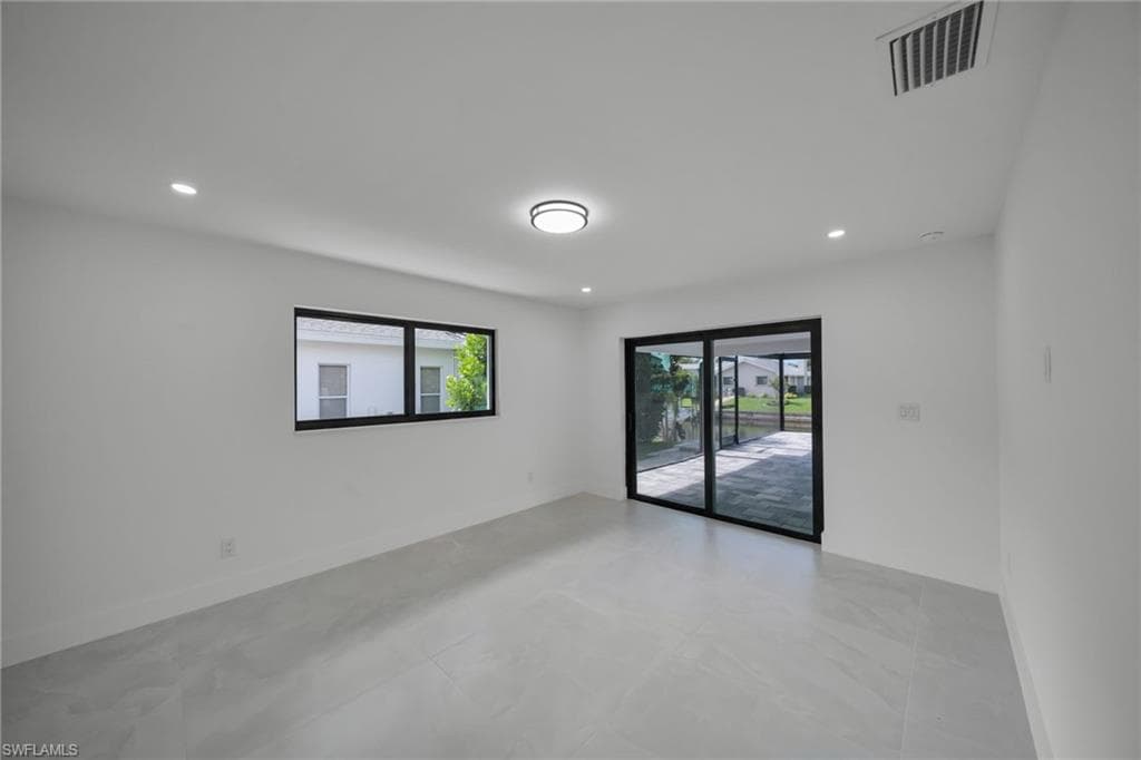 1938 Cornwallis PKWY-16