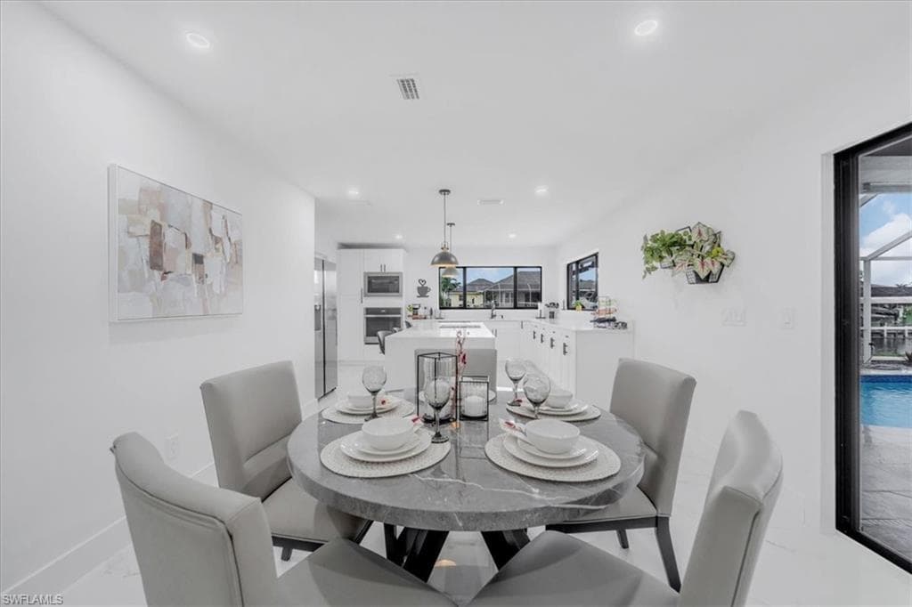 3728 SE 18th AVE-11