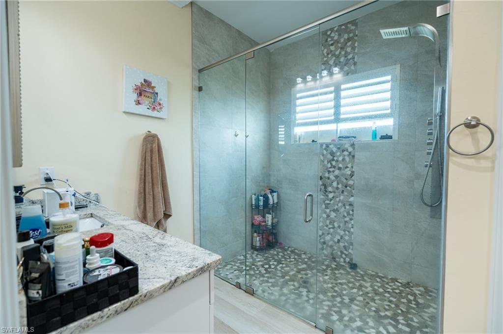 4525 29th AVE SW-17