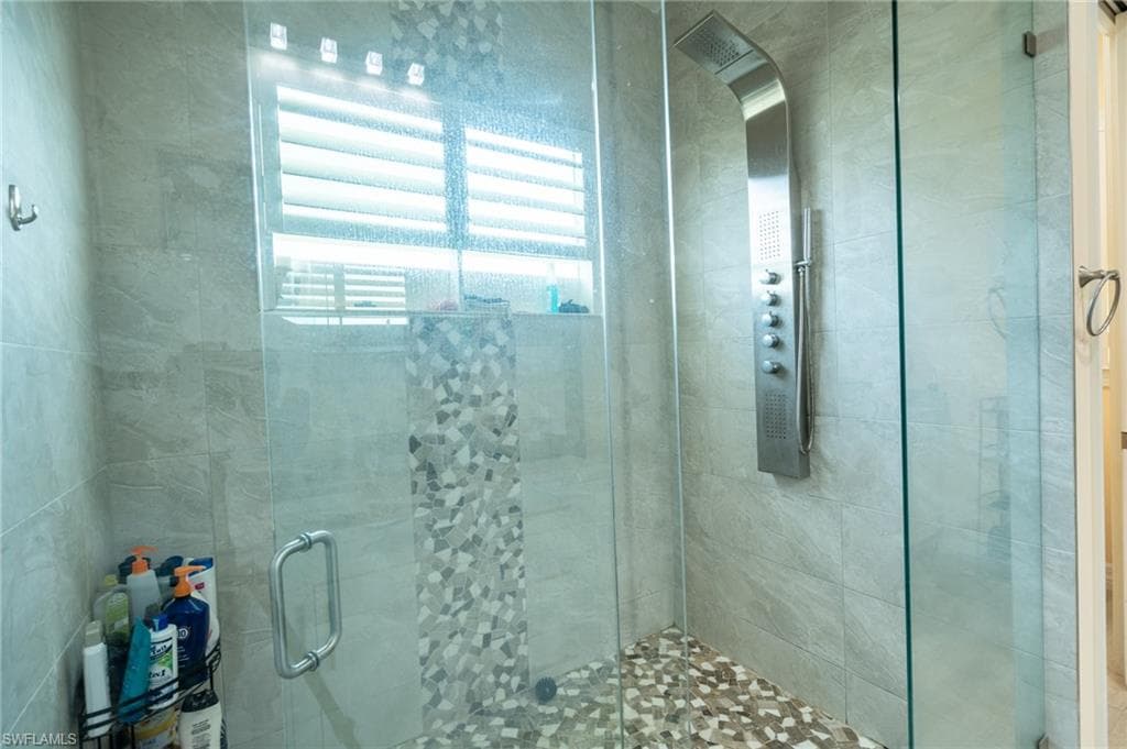 4525 29th AVE SW-15
