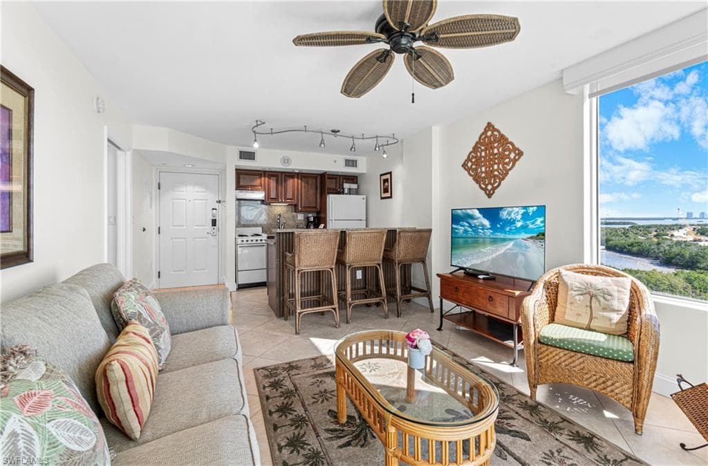 8771 Estero BLVD 907-13
