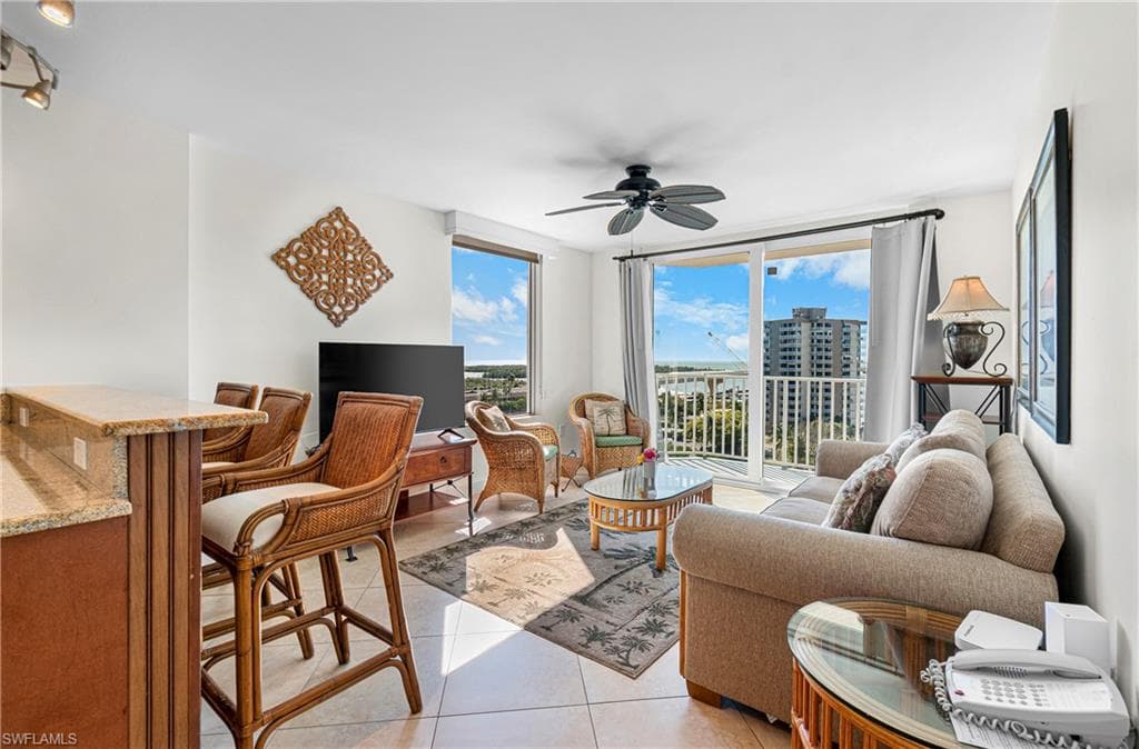 8771 Estero BLVD 907-5