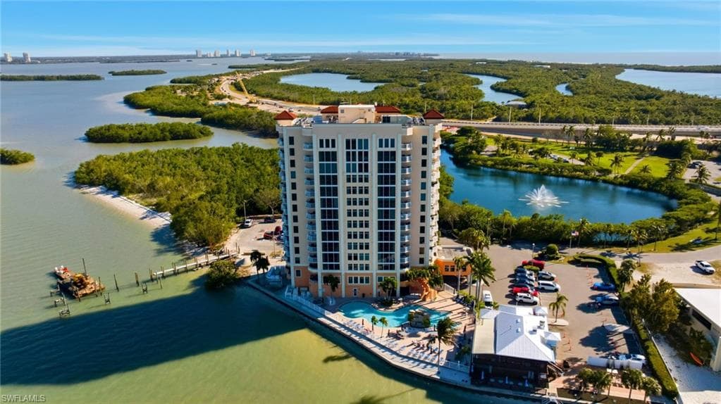 8771 Estero BLVD 907-41