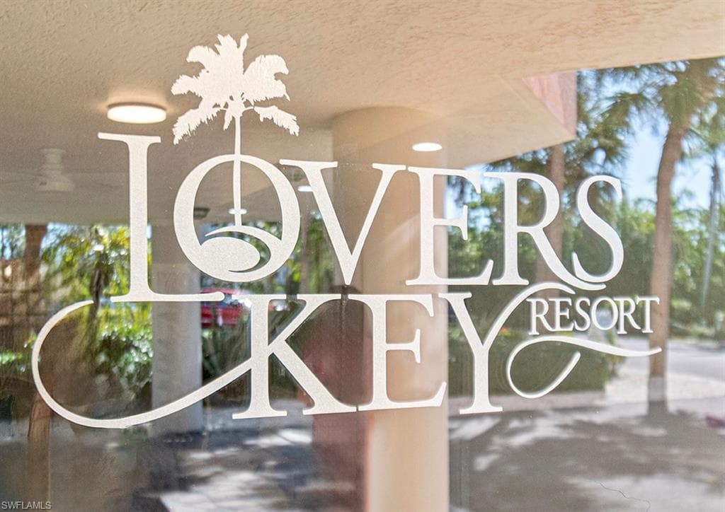 8771 Estero BLVD 907-29