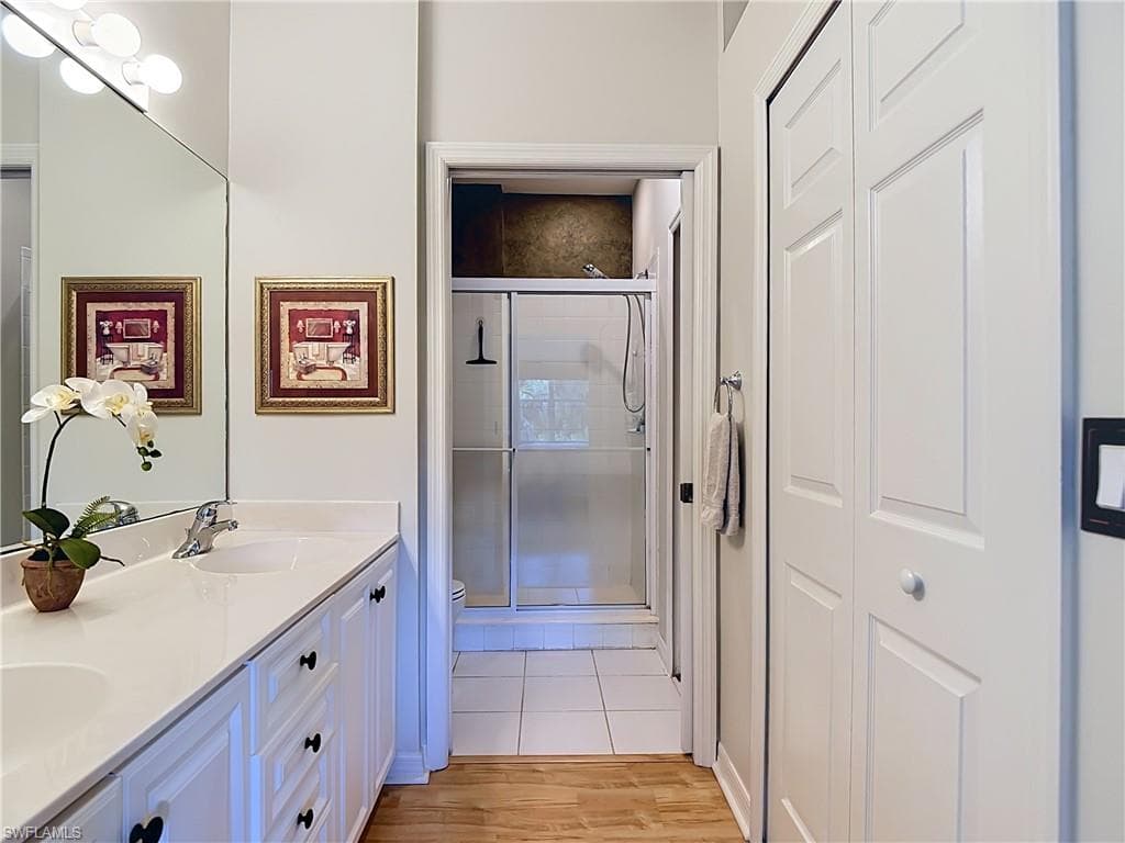 20071 Seagrove ST 1001-26