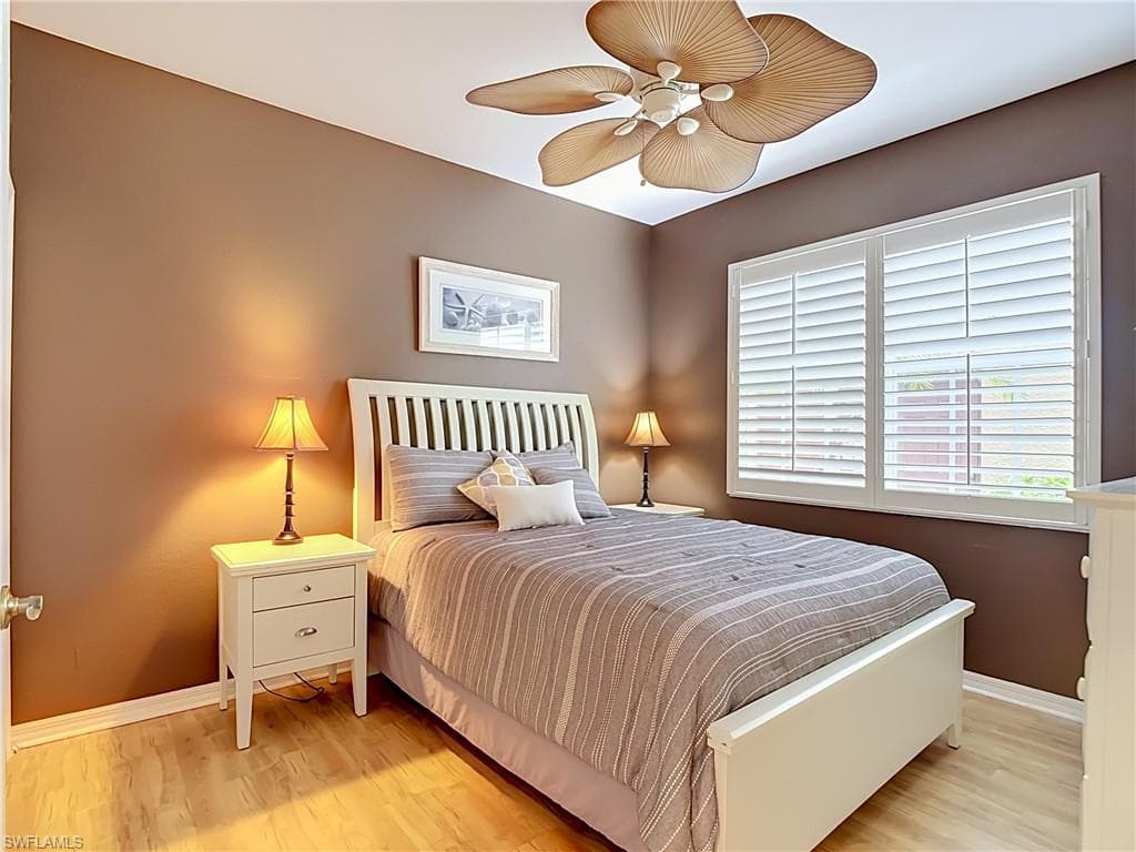 20071 Seagrove ST 1001-28