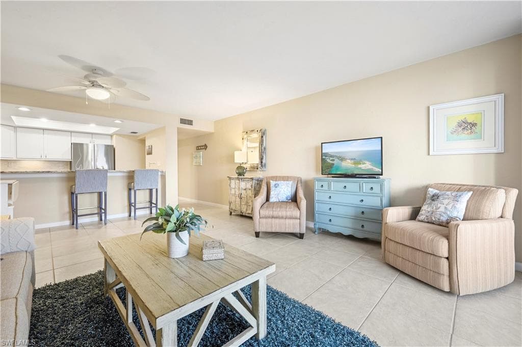 25810 Hickory BLVD 103-5