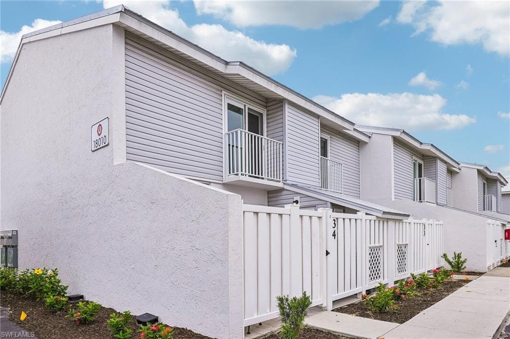 18010 San Carlos BLVD 33-2