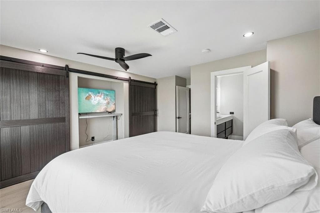 18010 San Carlos BLVD 33-21