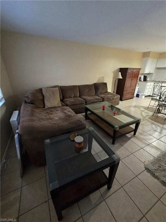 4901 Victoria DR 205-6