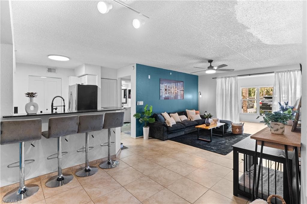 8225 Ibis Club DR 204-2
