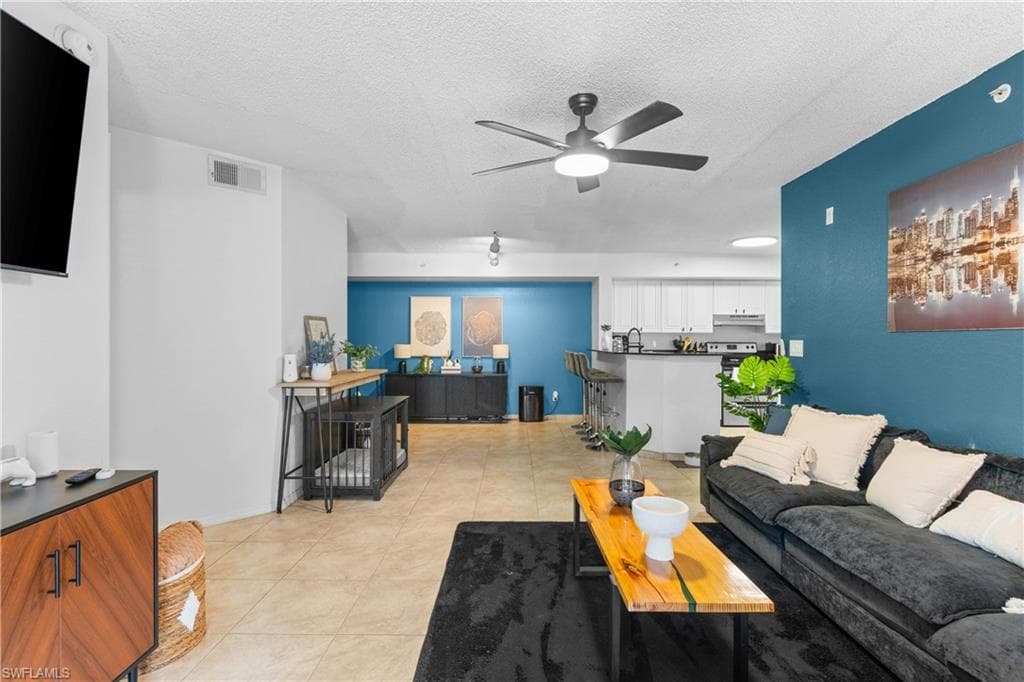 8225 Ibis Club DR 204-5