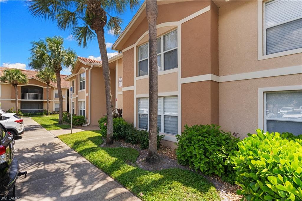 8225 Ibis Club DR 204-30