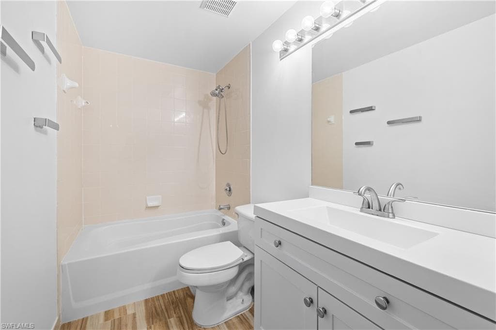 1225 Reserve WAY 102-10