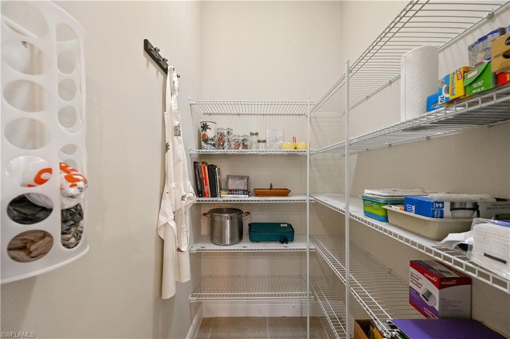 3571 Canopy CIR-47