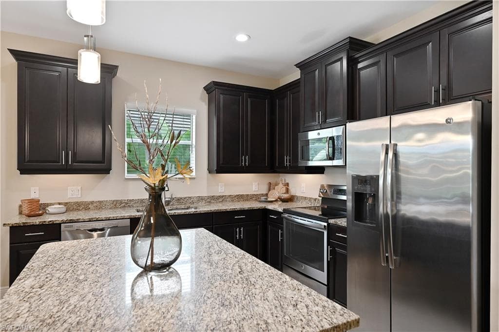 3571 Canopy CIR-29