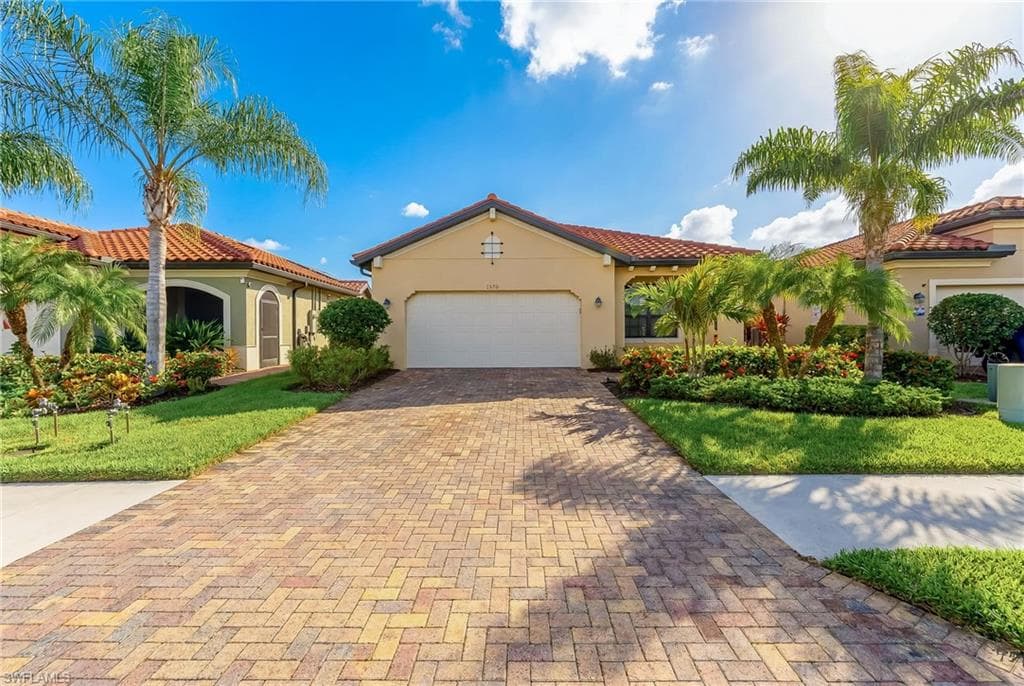 1575 Santiago CIR-2