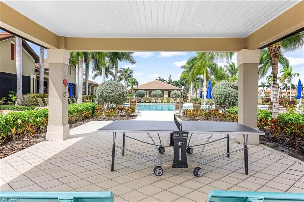 1575 Santiago CIR-32