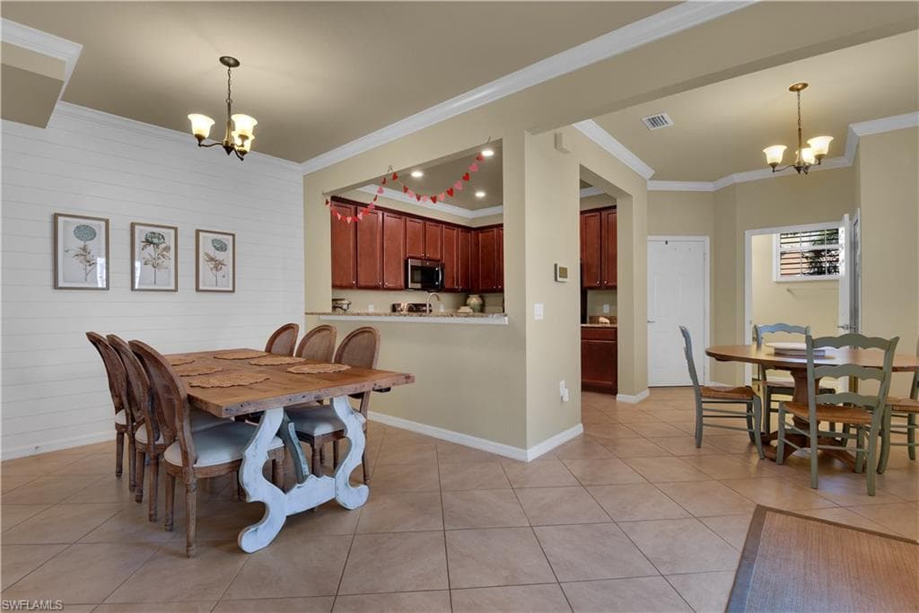 10281 VIA COLOMBA CIR-5