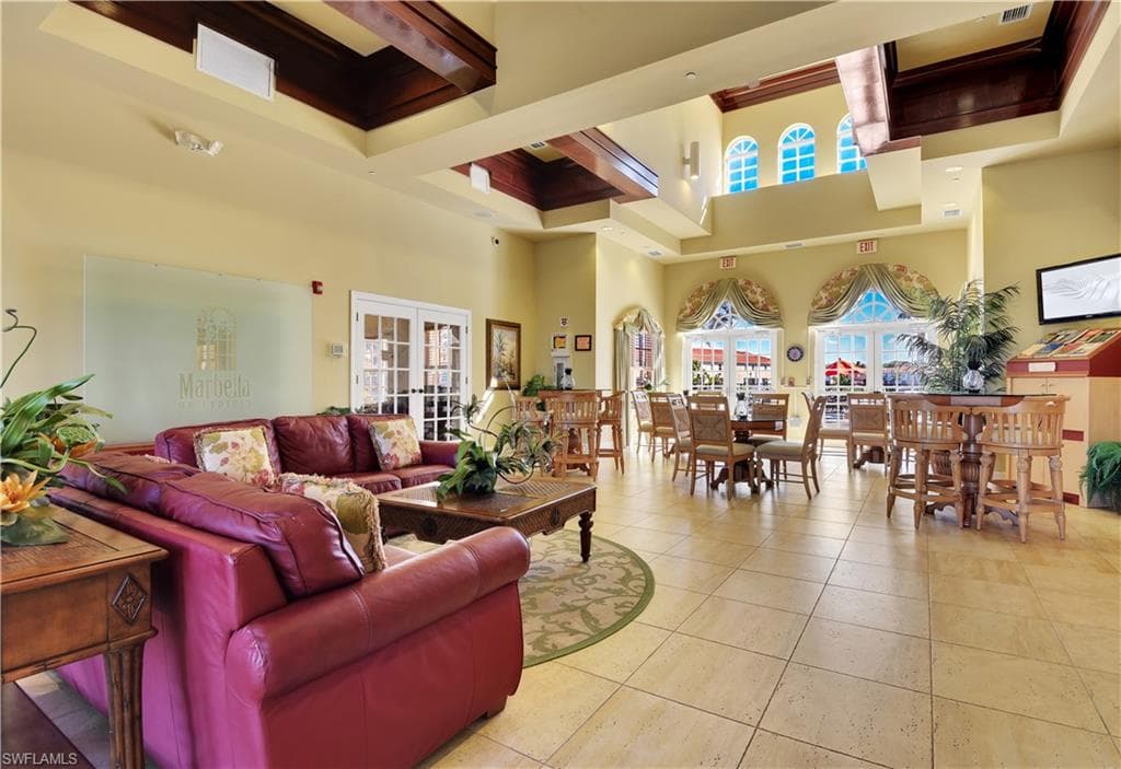 10281 VIA COLOMBA CIR-20