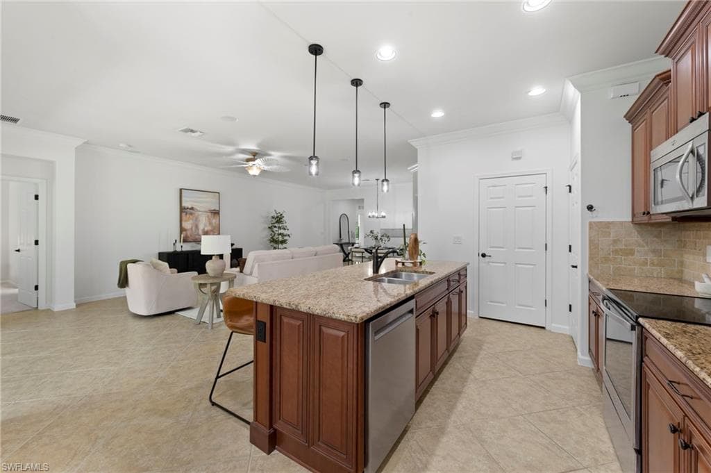 20247 Cypress Shadows BLVD-22