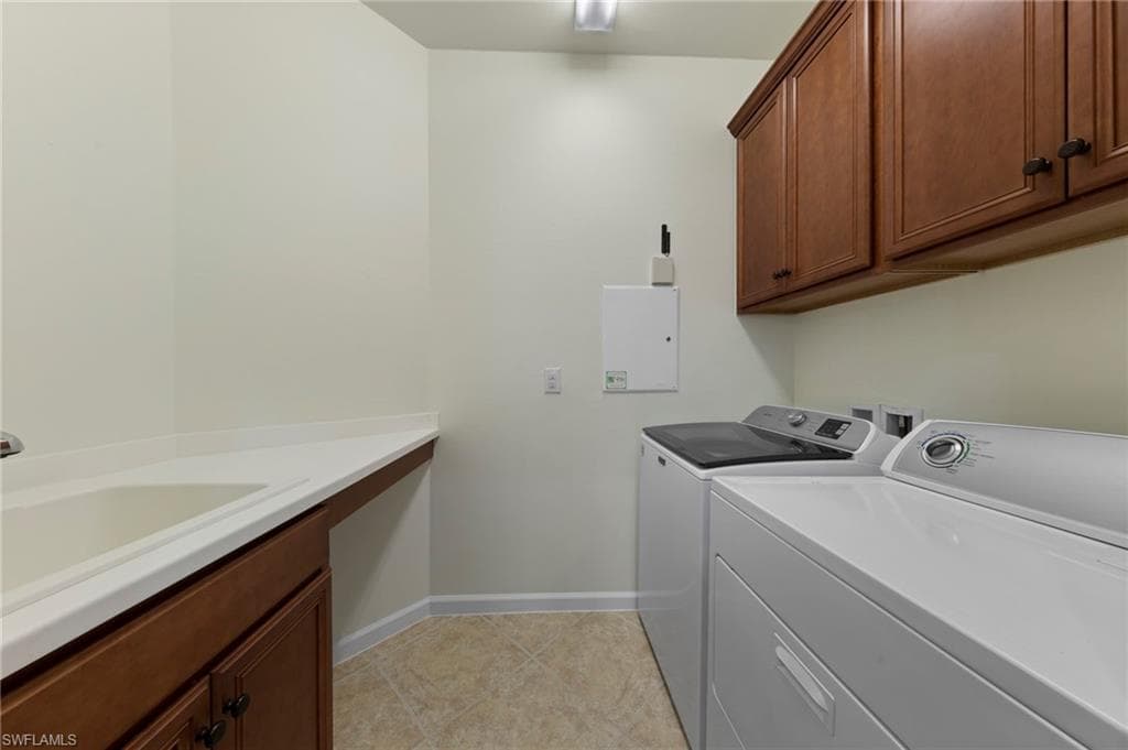 20247 Cypress Shadows BLVD-35