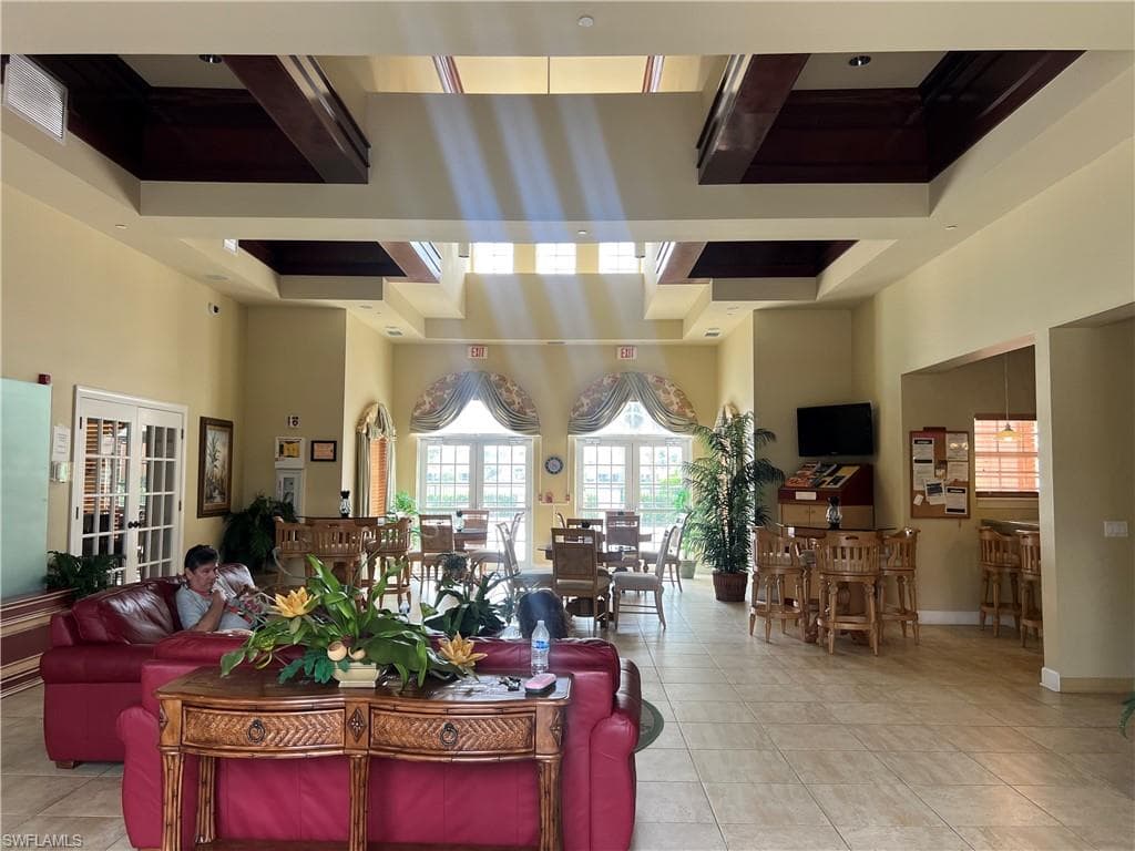 10300 Via Colomba CIR-36