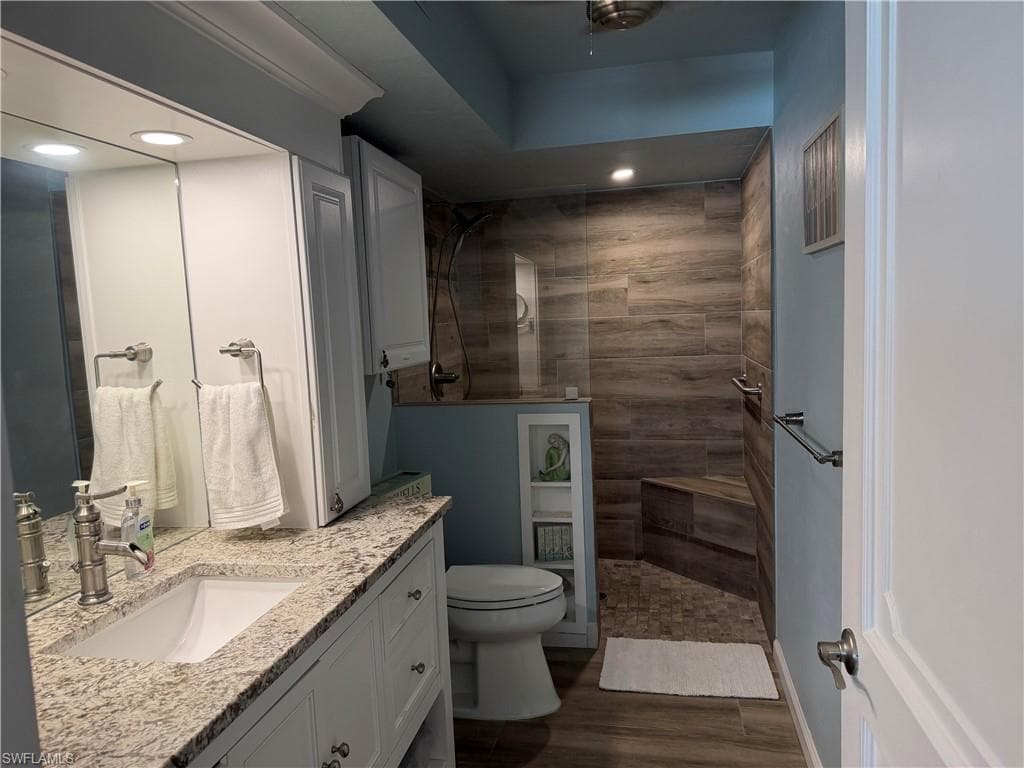 6400 Estero BLVD 403-6