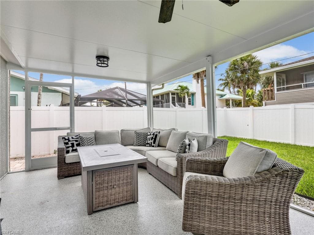 195 Hibiscus DR-26