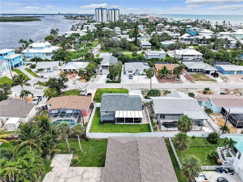 195 Hibiscus DR-36