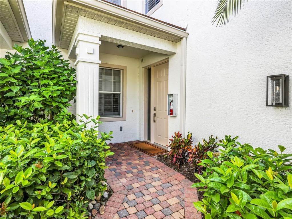 4758 Stratford CT 1302-2