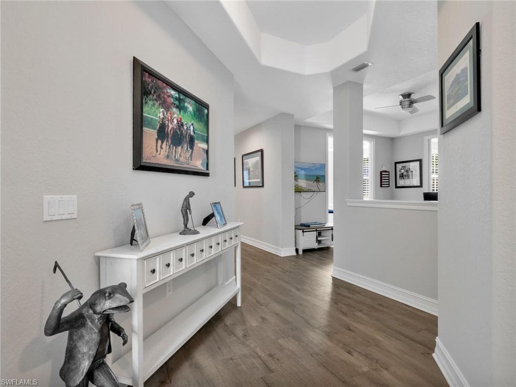 4758 Stratford CT 1302-5