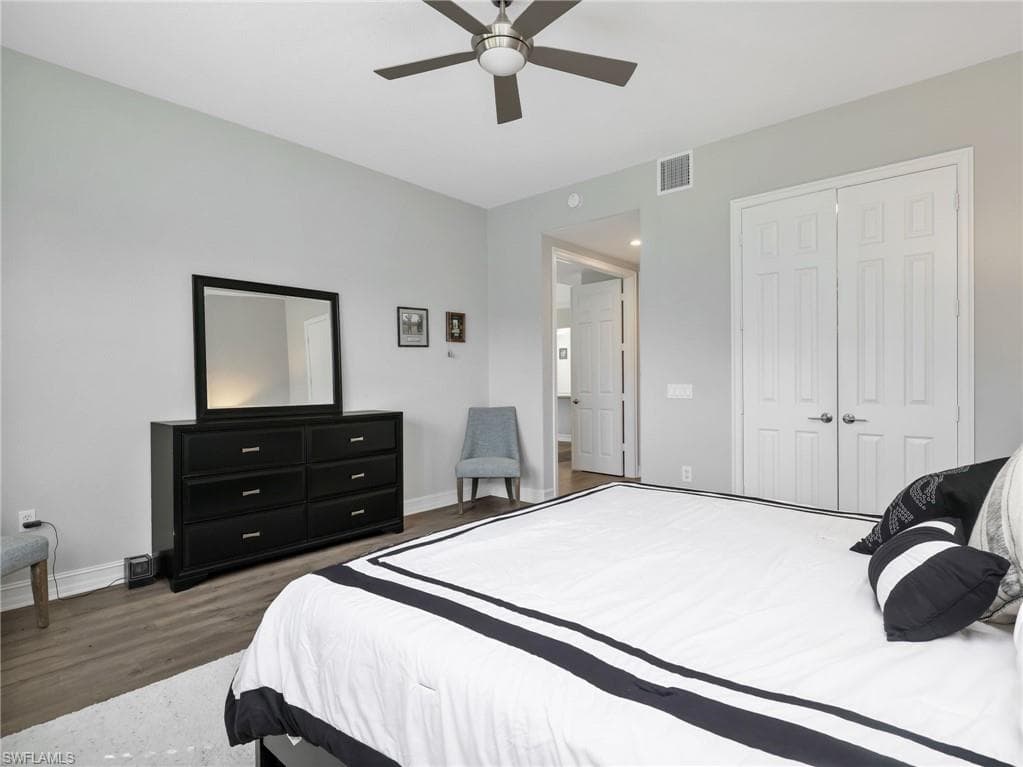 4758 Stratford CT 1302-20