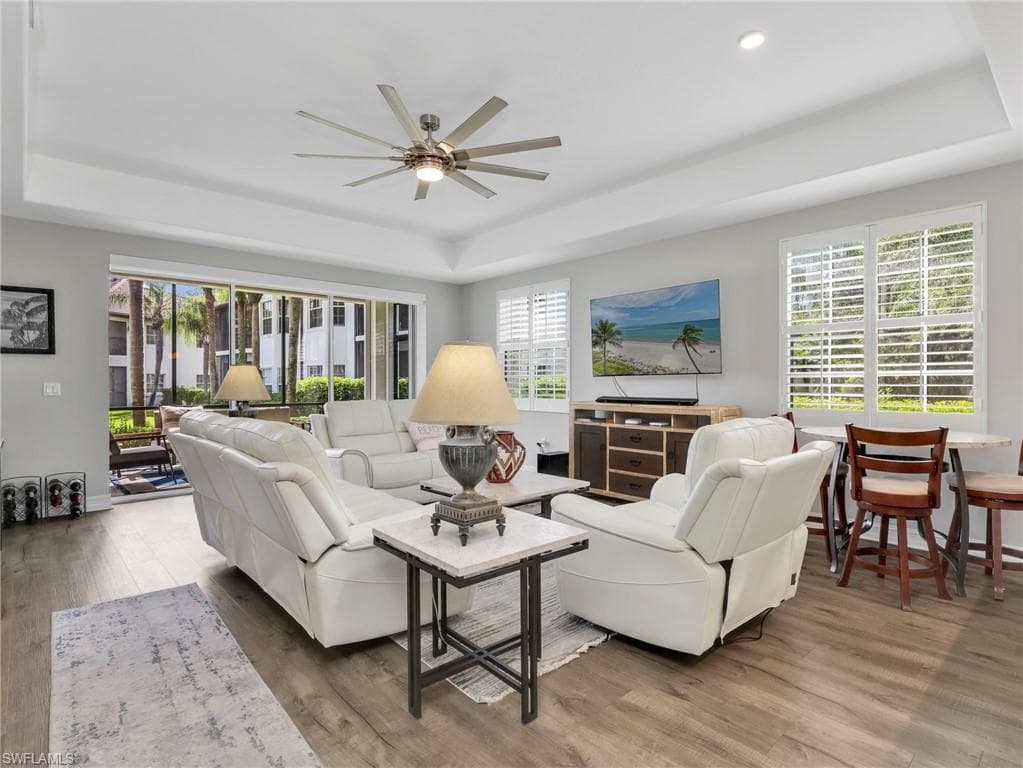 4758 Stratford CT 1302-14