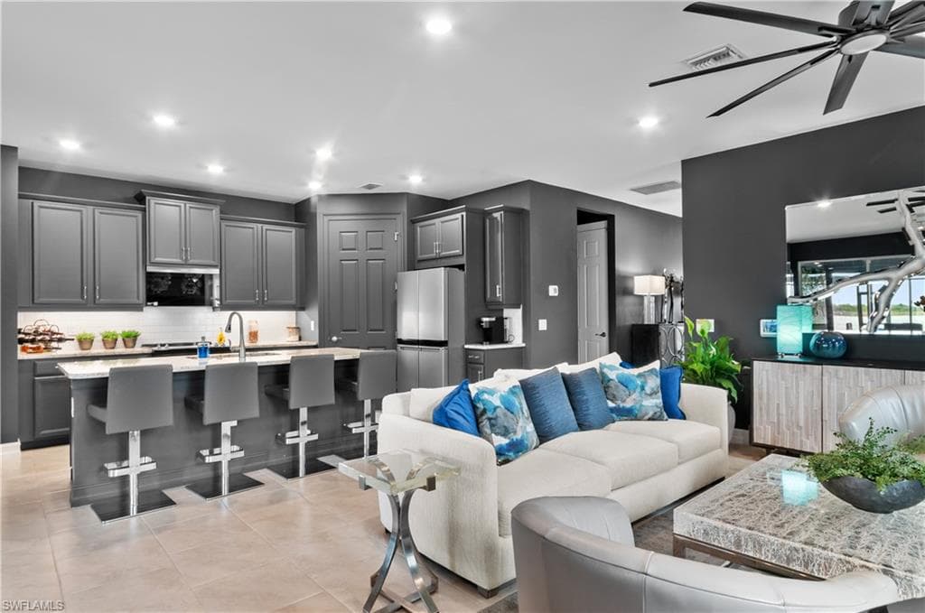 847 Stonewater Lake TER W-25