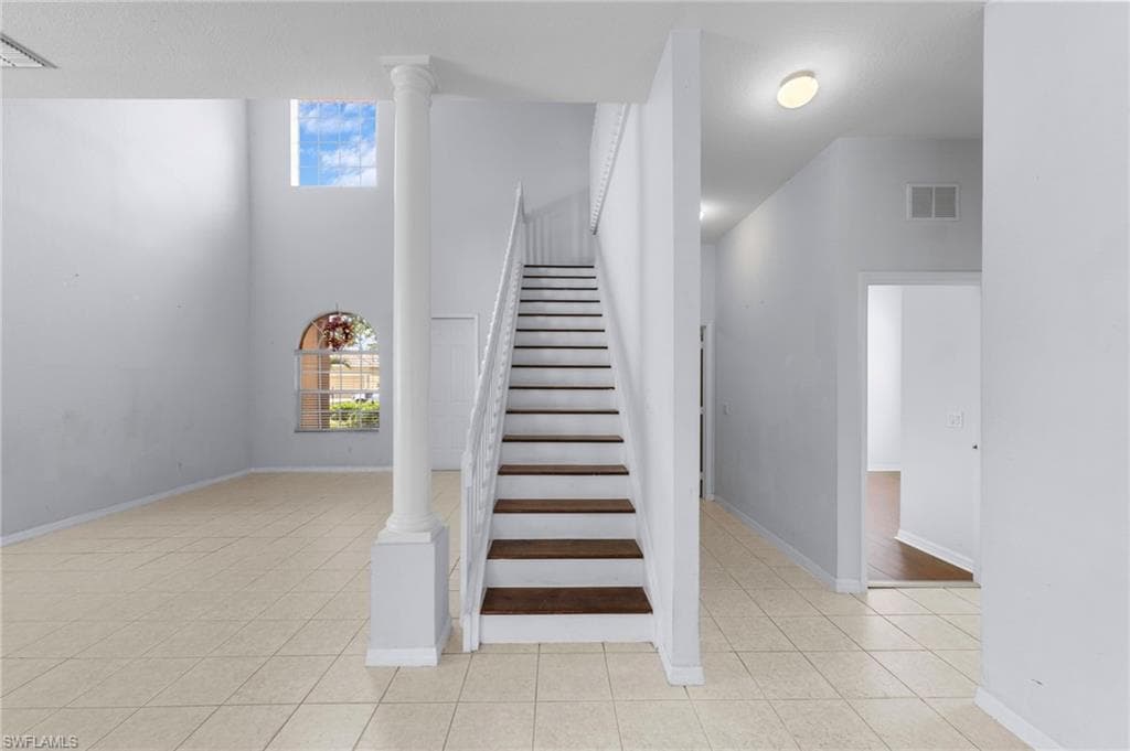 2727 Blue Cypress Lake CT-17