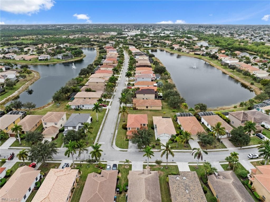 2727 Blue Cypress Lake CT-34