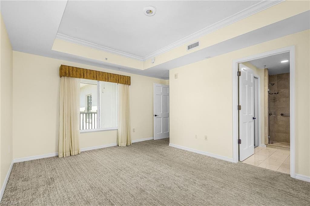 221 9th ST S 301-12