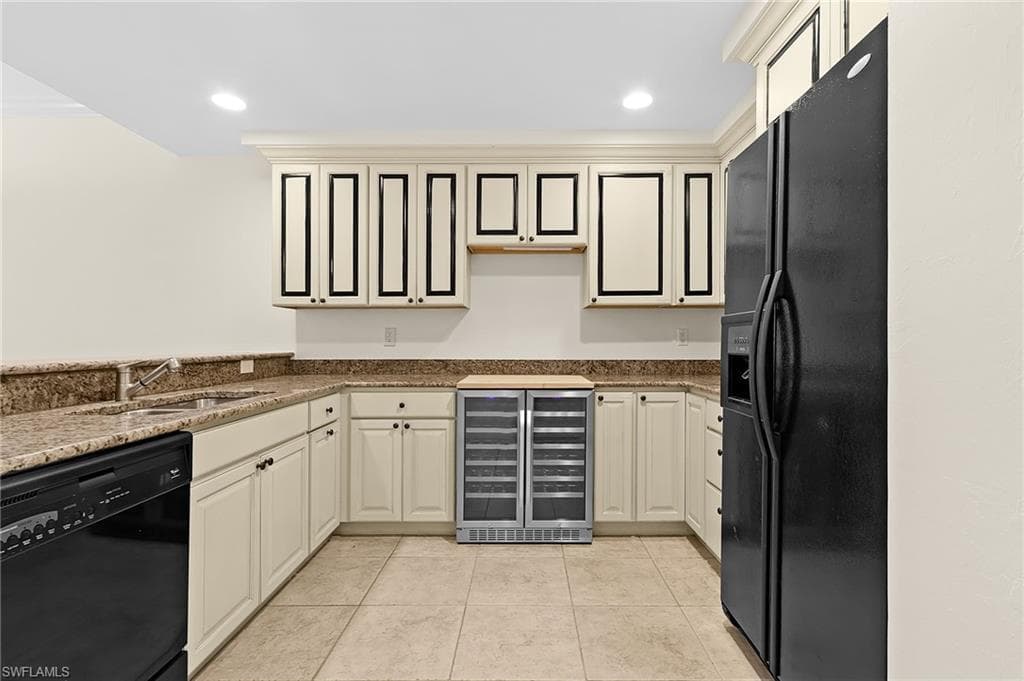 221 9th ST S 301-23