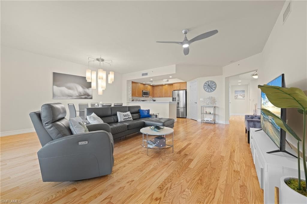 1065 Borghese LN 203-5